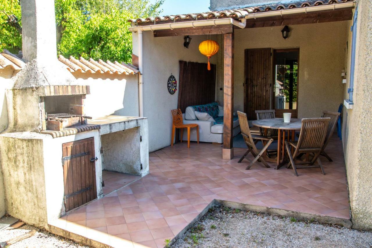 Villa In Provence With Private Pool Л'Іль-сюр-ла-Сорг Екстер'єр фото